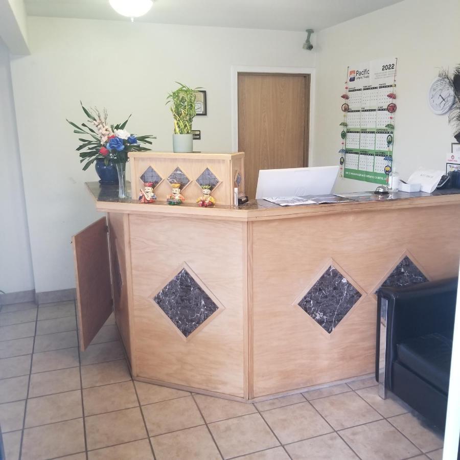 Budget 8 Motel Джон-Дэй Экстерьер фото